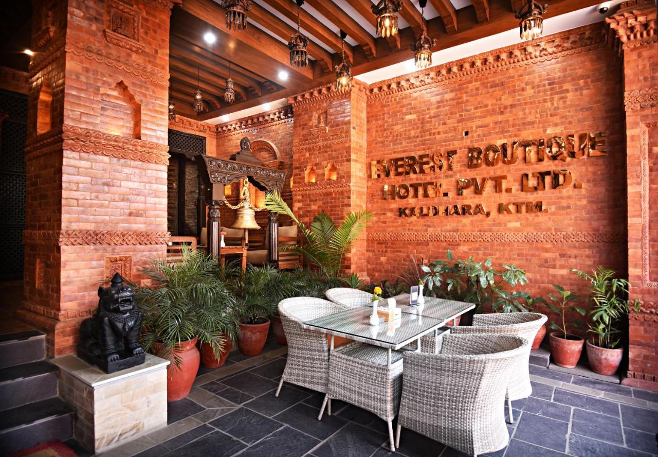 Everest Boutique Hotel Katmandú Exterior foto